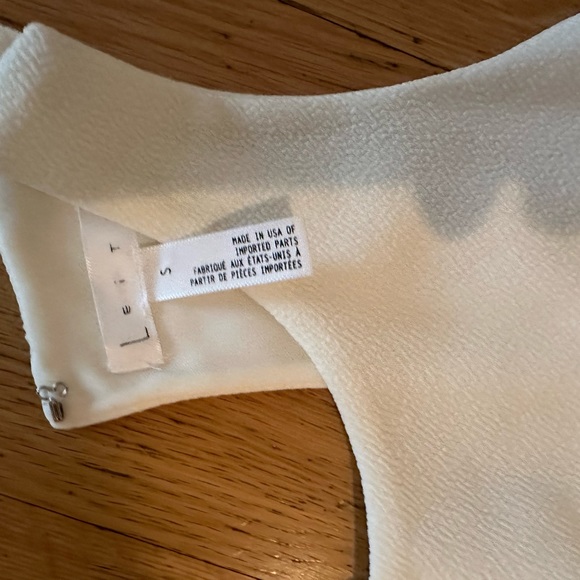 White Wrap Crepe Dress by Leigh - Picture 5 of 5